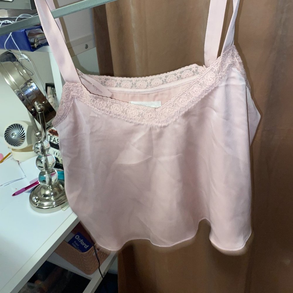 Urban Outfitters Pink crop top